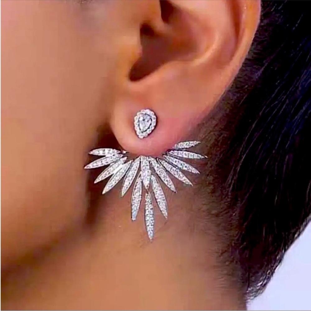 “Angel of Yours” Luxury Diamond Rhinestone Silver Zircon Gemstone Fancy Earrings - Picture 1 of 9
